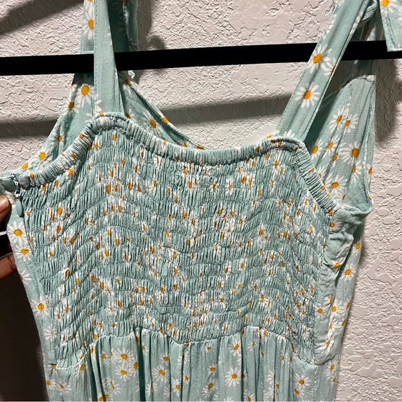 Faithfull the Brand Frankie Seafoam Blue Zhoe Floral Print Jumpsuit - Picture 9 of 16